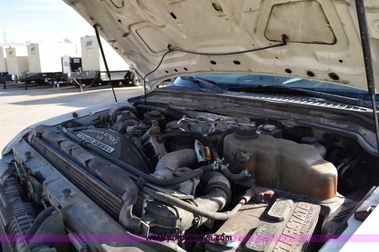 image for item I8630 2008 Ford F250 Super Duty XL utility truck