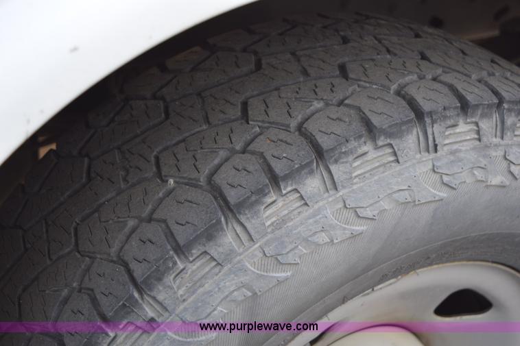 image for item I8630 2008 Ford F250 Super Duty XL utility truck