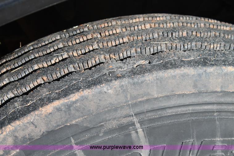 image for item AO9642 1999 Peterbilt 379 semi truck