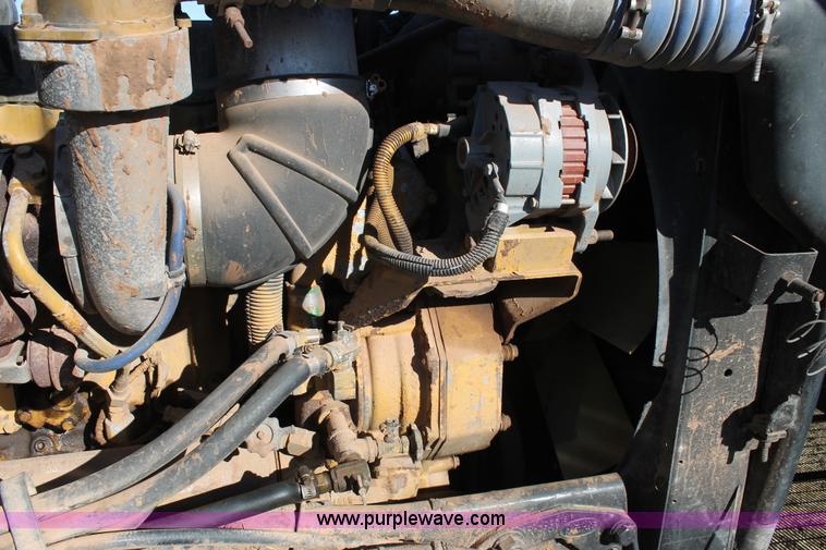 image for item AO9642 1999 Peterbilt 379 semi truck