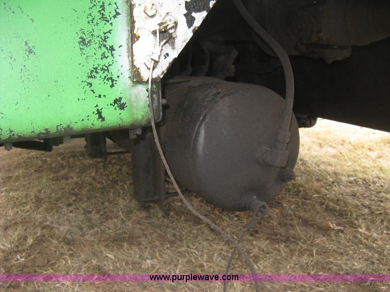 image for item H9352 1997 Kenworth W900 S-Class Severe Duty semi truck