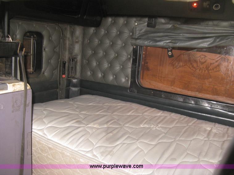 image for item H9352 1997 Kenworth W900 S-Class Severe Duty semi truck