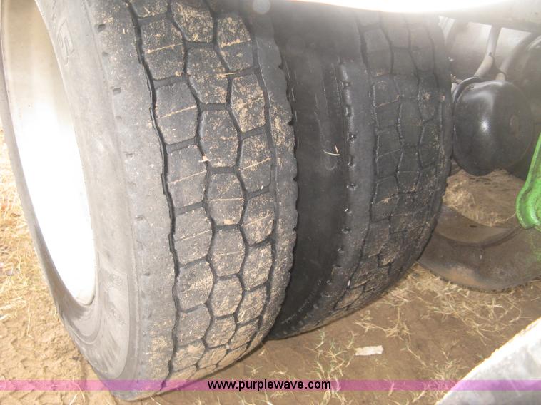 image for item H9352 1997 Kenworth W900 S-Class Severe Duty semi truck