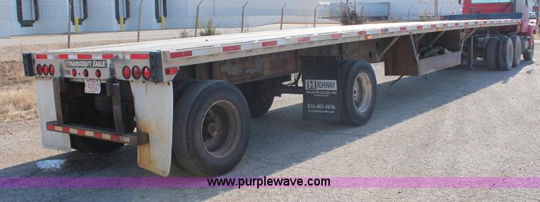 image for item I2394 1999 Transcraft Eagle spread axle flatbed trailer