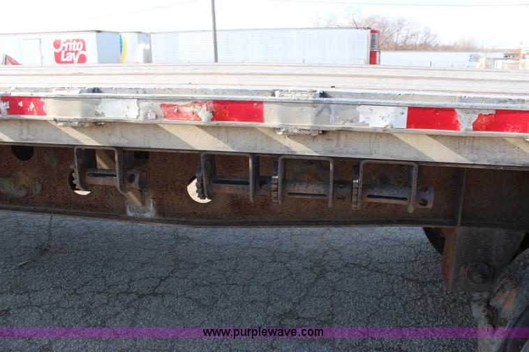 image for item I2394 1999 Transcraft Eagle spread axle flatbed trailer