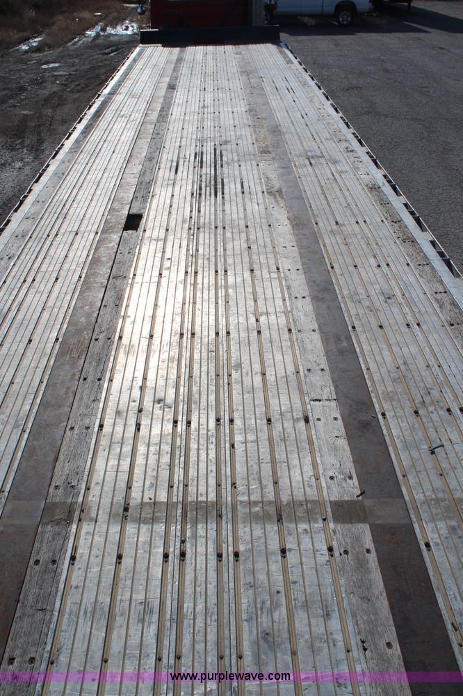 image for item I2394 1999 Transcraft Eagle spread axle flatbed trailer