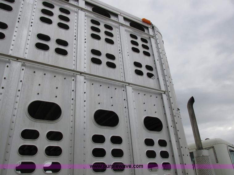 image for item I8890 1999 Wilson PSAL-303P aluminum livestock trailer