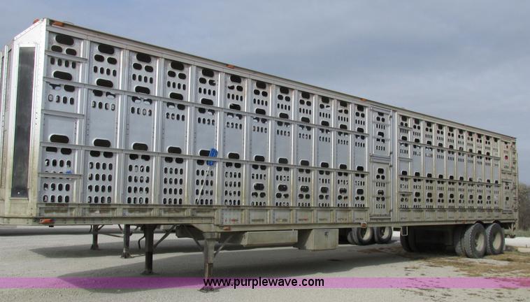 image for item I8891 2006 Barrett aluminum livestock trailer