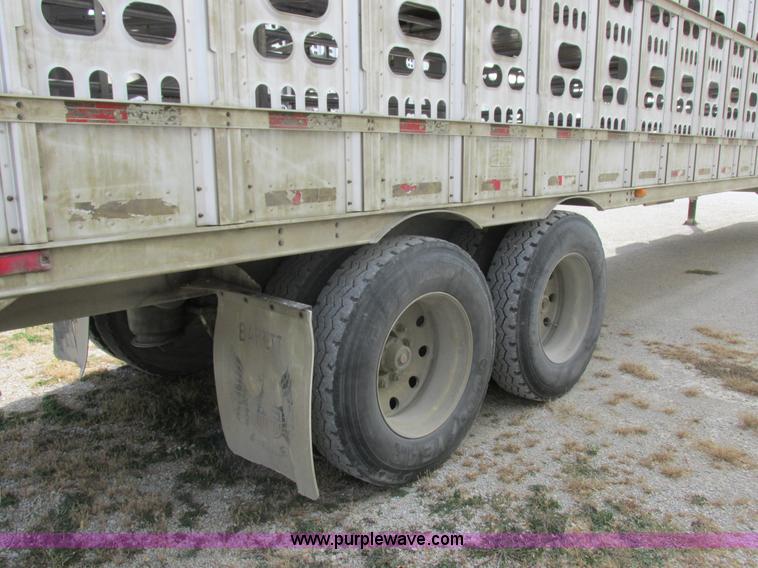image for item I8891 2006 Barrett aluminum livestock trailer