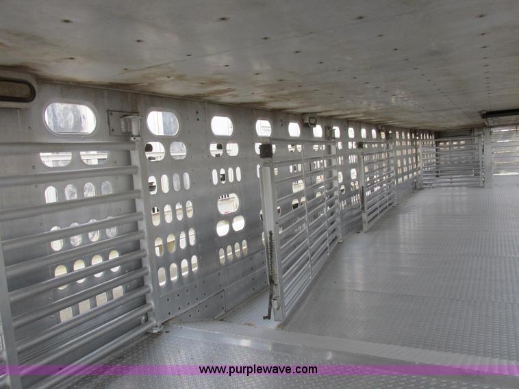 image for item I8891 2006 Barrett aluminum livestock trailer