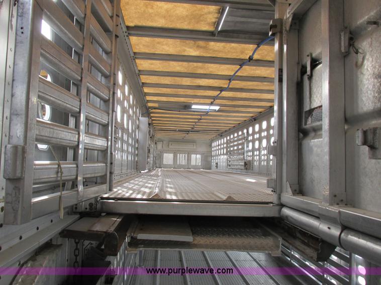 image for item I8894 2000 Wilson PSAL-303P aluminum livestock trailer
