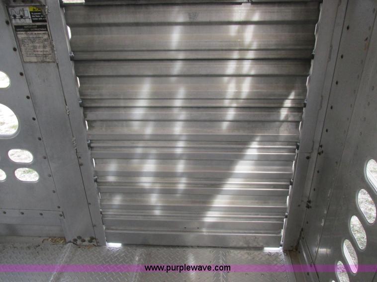 image for item I8894 2000 Wilson PSAL-303P aluminum livestock trailer