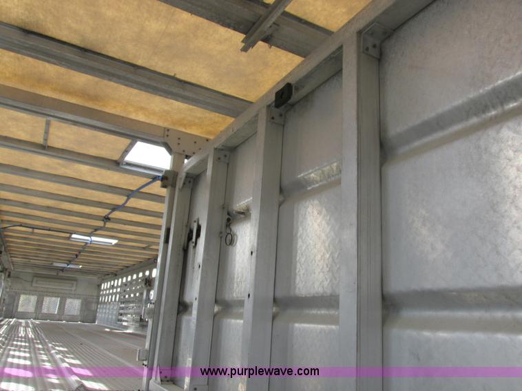 image for item I8898 2001 Wilson PSAL-303P aluminum livestock trailer