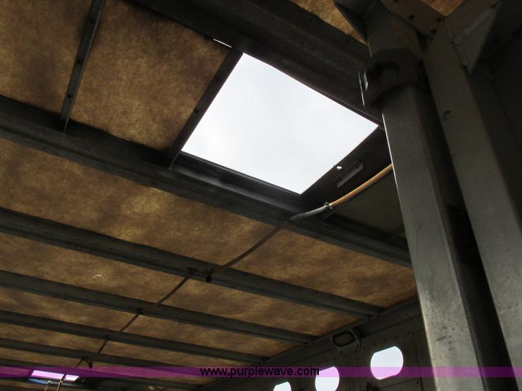 image for item I8899 2001 Wilson PSAL-303P aluminum livestock trailer