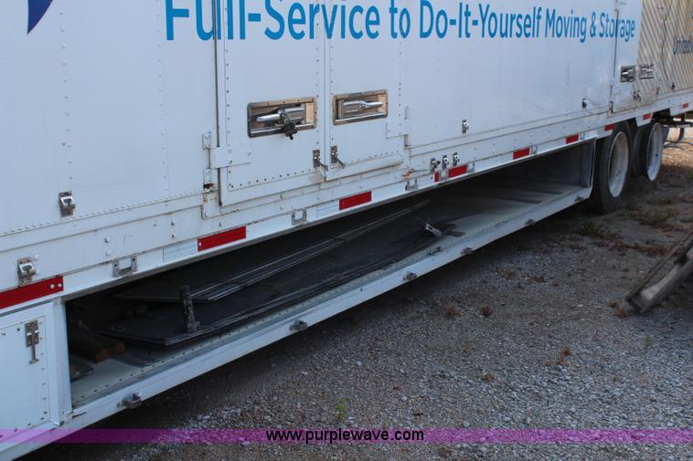 image for item J1121 2007 Kentucky dry van trailer