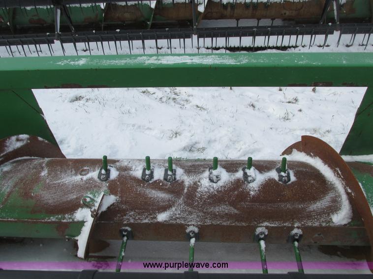 image for item A8751 2005 John Deere 635F Hydraflex platform head