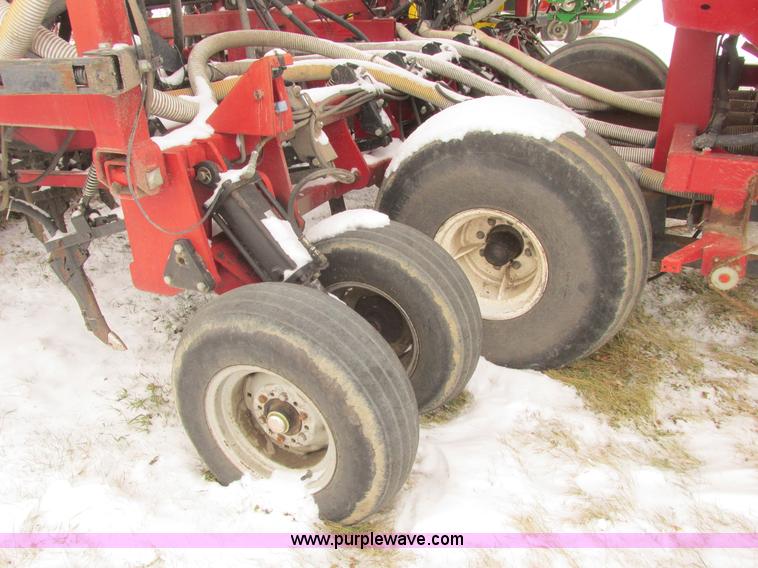 image for item A8752 1996 Case IH 8500 air seeder