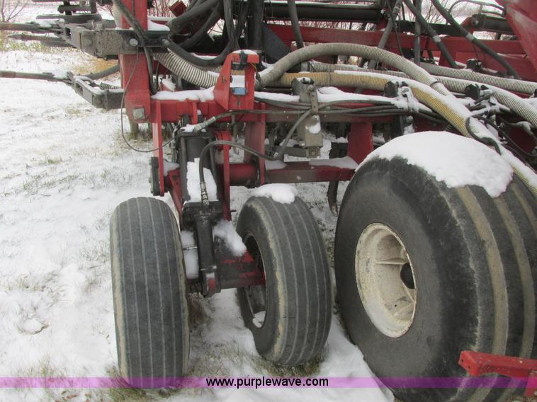 image for item A8752 1996 Case IH 8500 air seeder