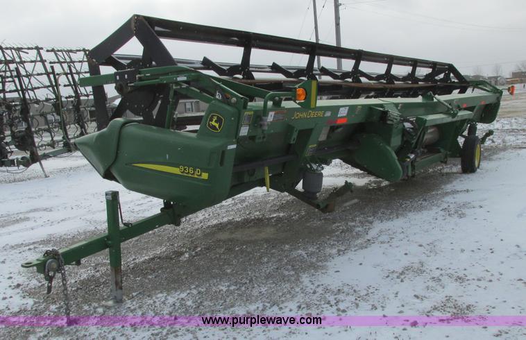 image for item A8755 2007 John Deere 936D platform draper head