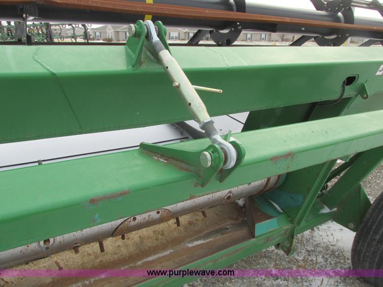 image for item A8755 2007 John Deere 936D platform draper head