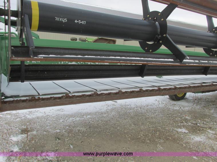 image for item A8755 2007 John Deere 936D platform draper head