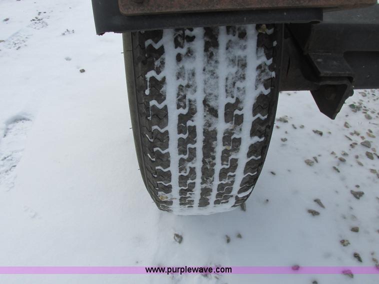 image for item A8757 2013 Frontier HT1242 header trailer