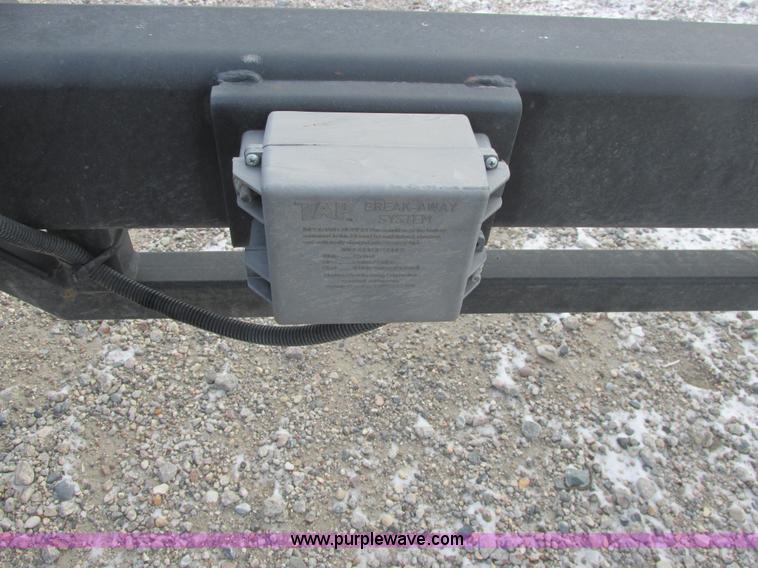 image for item A8757 2013 Frontier HT1242 header trailer