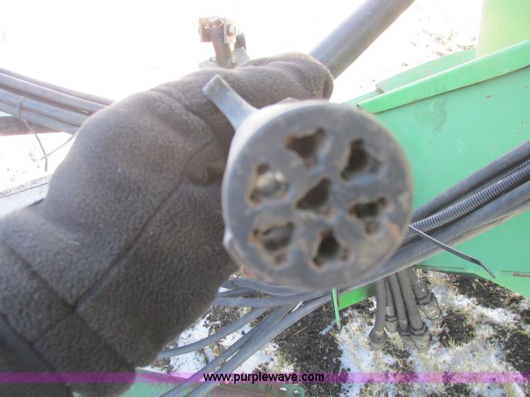 image for item A8763 2004 Unverferth Brent Avalanche 1084 grain cart