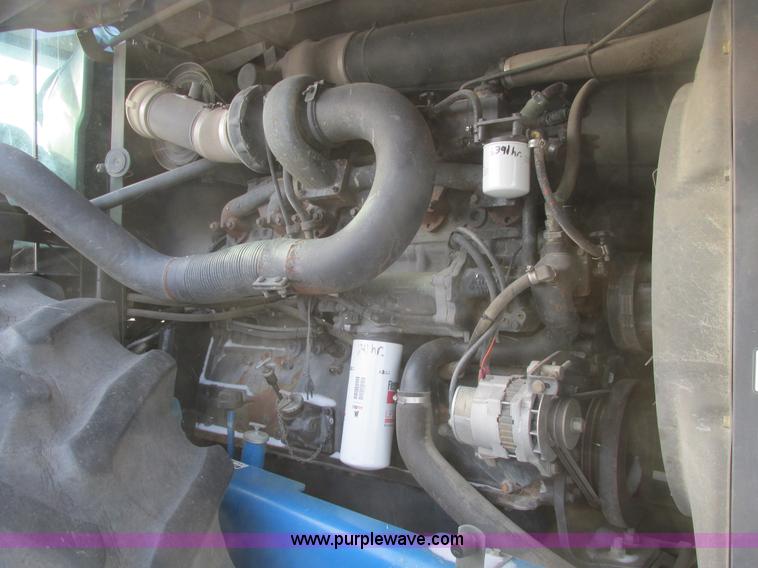 image for item A8766 1995 New Holland 9680 4WD tractor