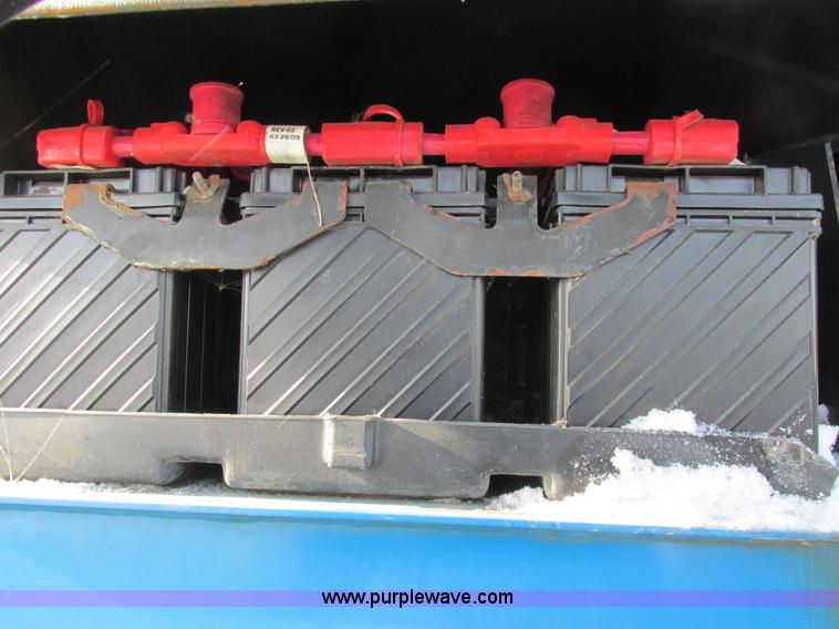 image for item A8766 1995 New Holland 9680 4WD tractor