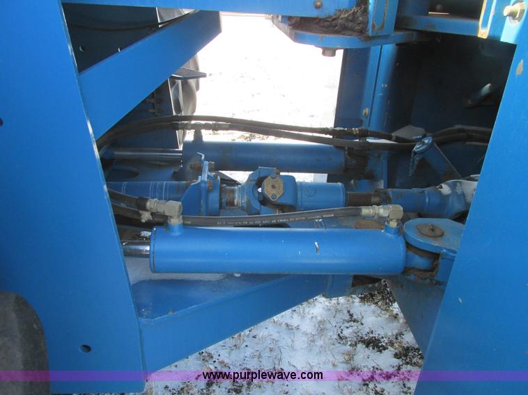 image for item A8766 1995 New Holland 9680 4WD tractor