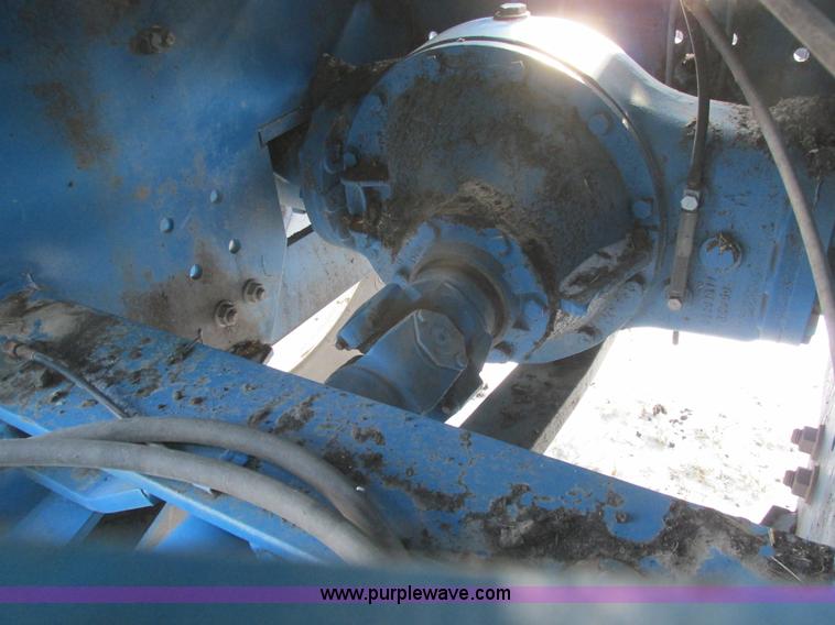 image for item A8766 1995 New Holland 9680 4WD tractor