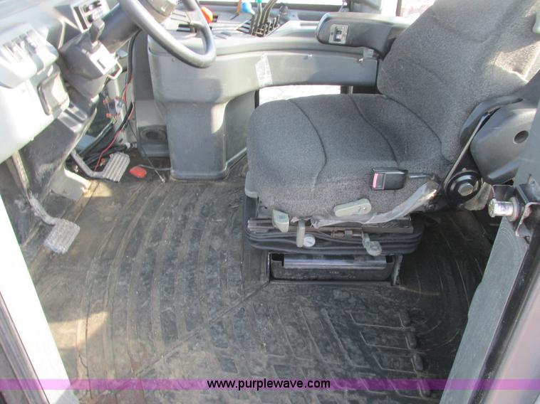 image for item A8766 1995 New Holland 9680 4WD tractor