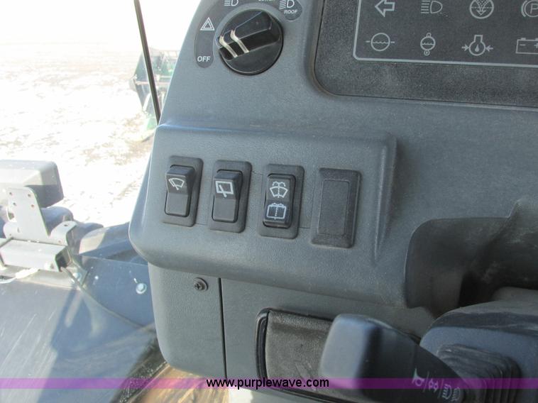 image for item A8766 1995 New Holland 9680 4WD tractor