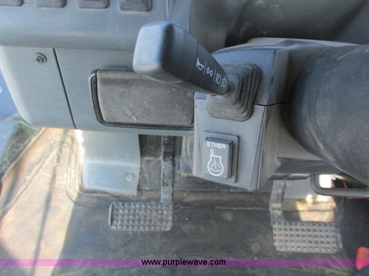 image for item A8766 1995 New Holland 9680 4WD tractor