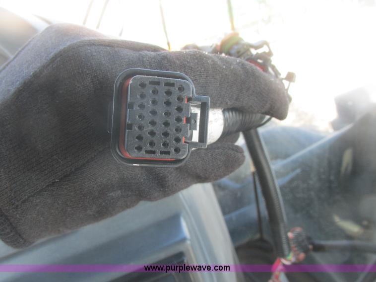 image for item A8766 1995 New Holland 9680 4WD tractor