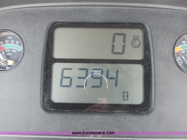 image for item A8766 1995 New Holland 9680 4WD tractor