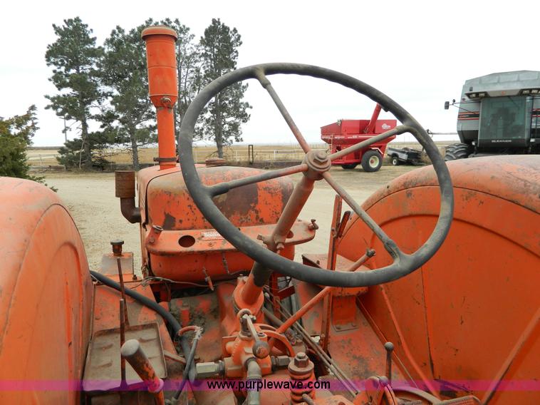 image for item AX9617 Case LA tractor