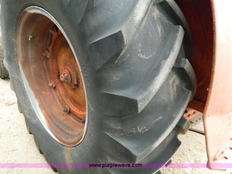 image for item AX9617 Case LA tractor