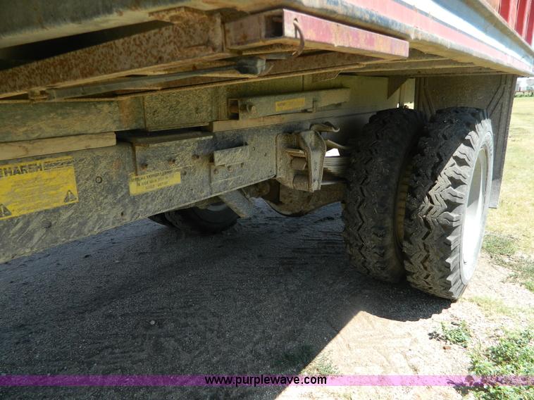 image for item AX9738 1983 GMC grain truck