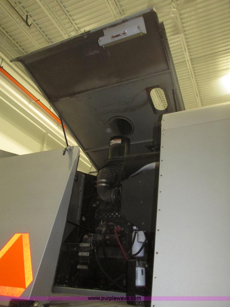 image for item G9861 2001 Gleaner R62 Fieldstar combine