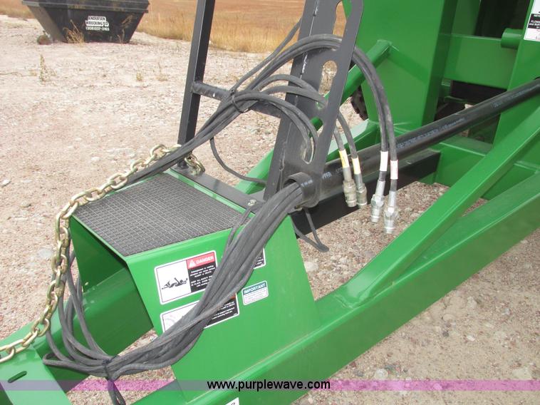 image for item G9880 2013 Parker 1039 grain cart