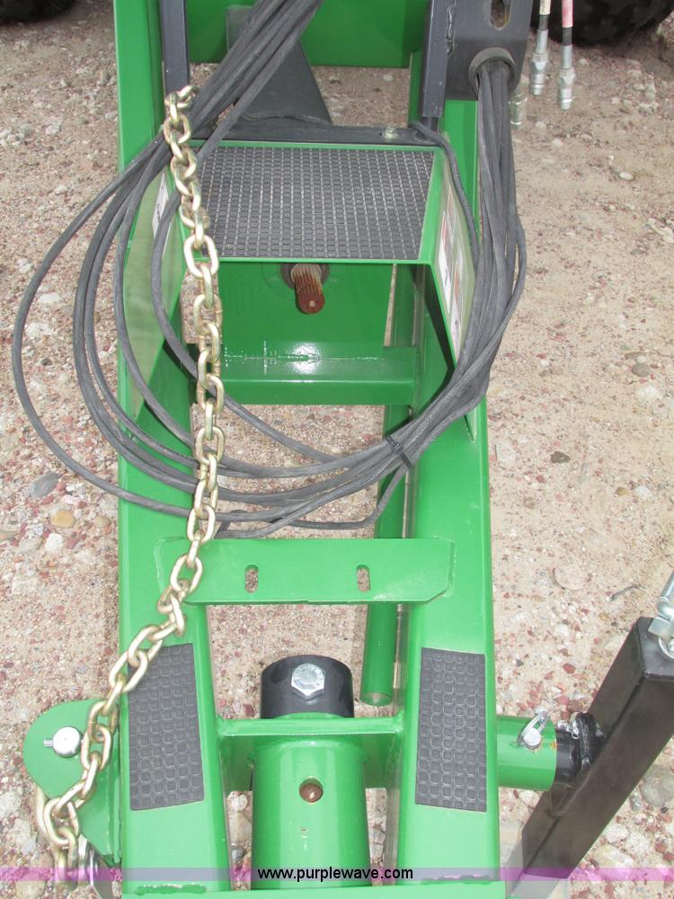 image for item G9880 2013 Parker 1039 grain cart