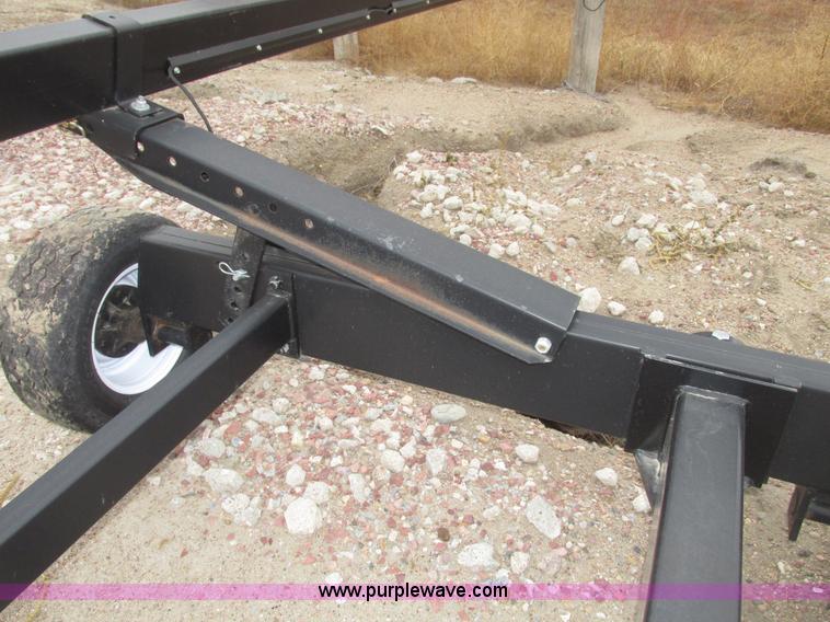 image for item G9881 2013 Unverferth HT36 Field Runner header trailer