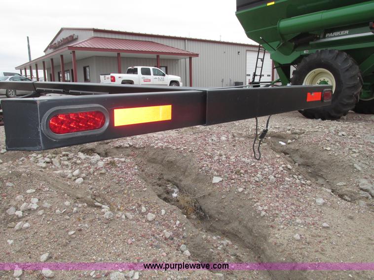image for item G9881 2013 Unverferth HT36 Field Runner header trailer