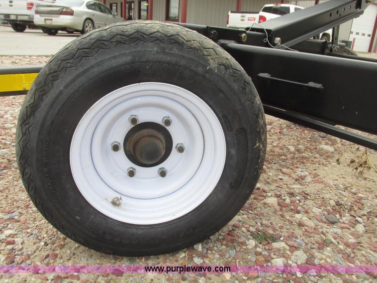 image for item G9881 2013 Unverferth HT36 Field Runner header trailer