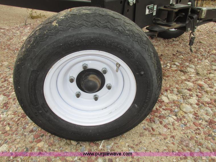 image for item G9881 2013 Unverferth HT36 Field Runner header trailer