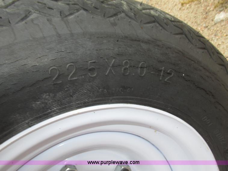 image for item G9881 2013 Unverferth HT36 Field Runner header trailer