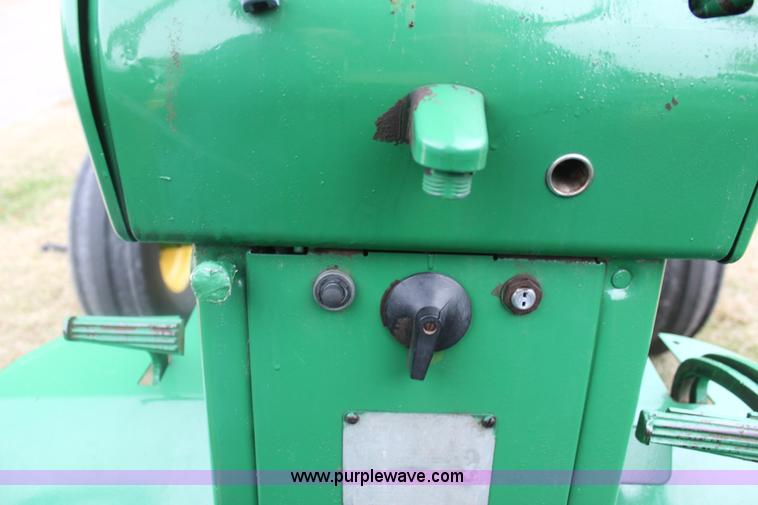 image for item H2015 1965 John Deere 4020 tractor