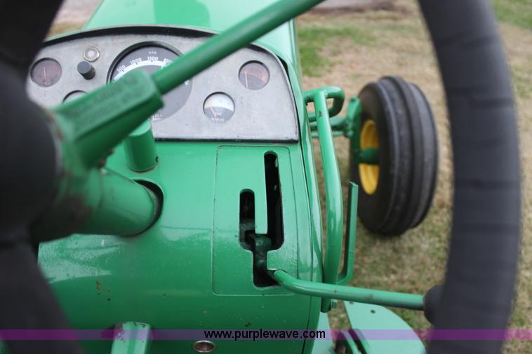 image for item H2015 1965 John Deere 4020 tractor